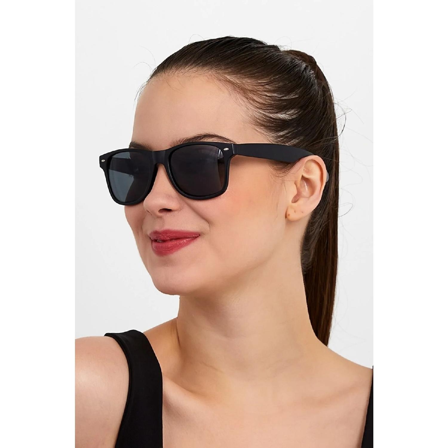 

Матовые черные солнцезащитные очки унисекс мл 97