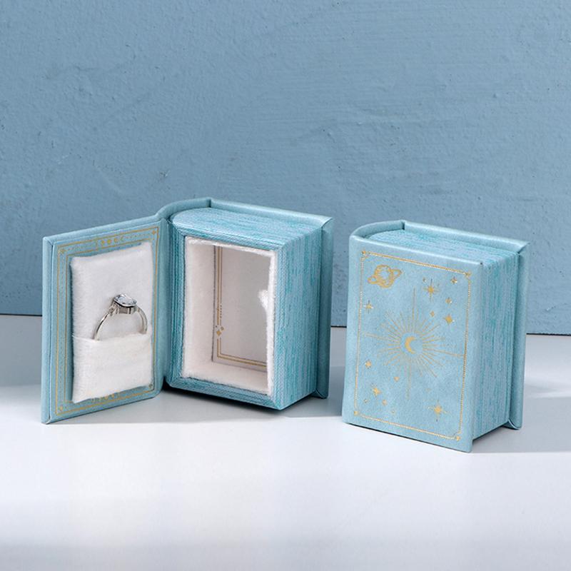 1Pc Pu Leather Book-Shaped Ring Box With Suede Fabric Lining Creative Flip Lid Magnetic Ring Holder Jewelry Gift Case Accessorie