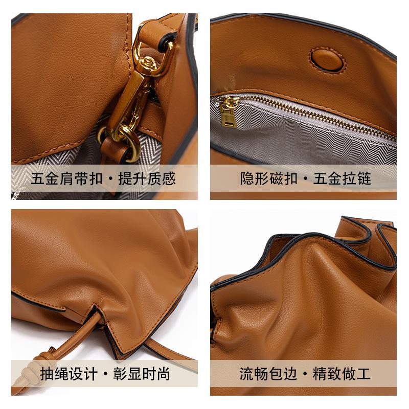 Leather women's bags come to pictures and samples, high-end fashion messenger bags, women's OEM drawstring bucket bags