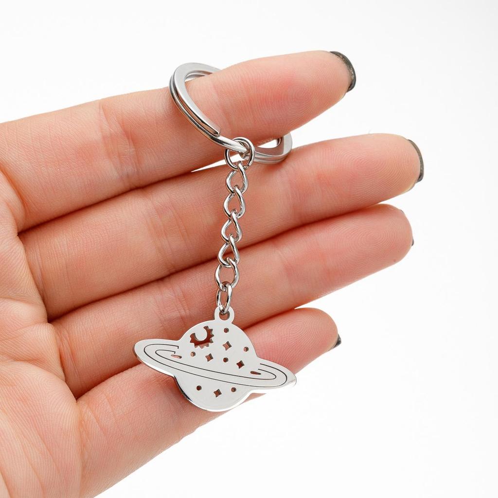 Stainless Steel Saturn Keychain Pendant - Fashionable Space-Inspired Accessory