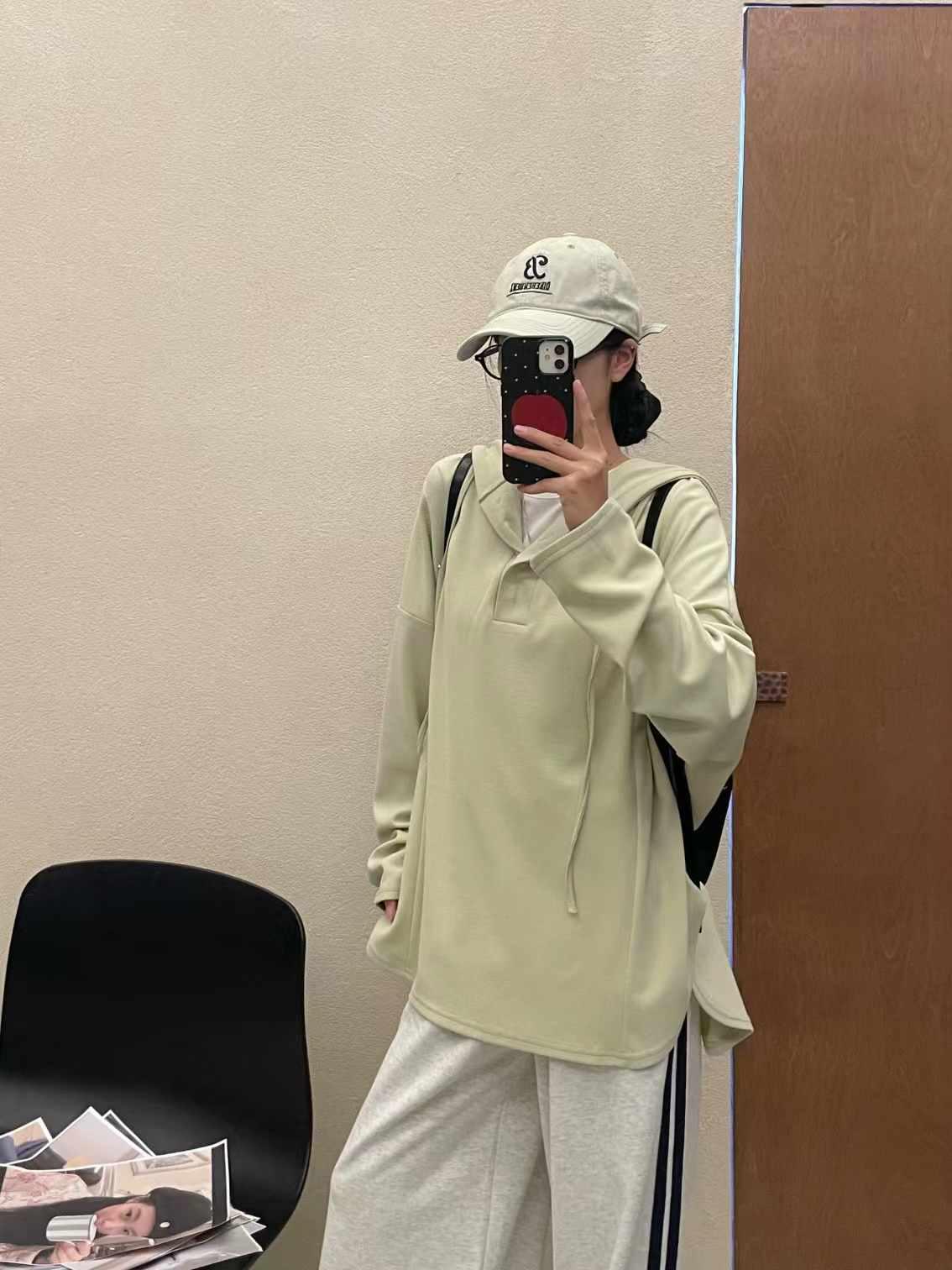 

Женский весенний худи большого размера свободного кроя в корейском стиле с эффектом похудения One Size