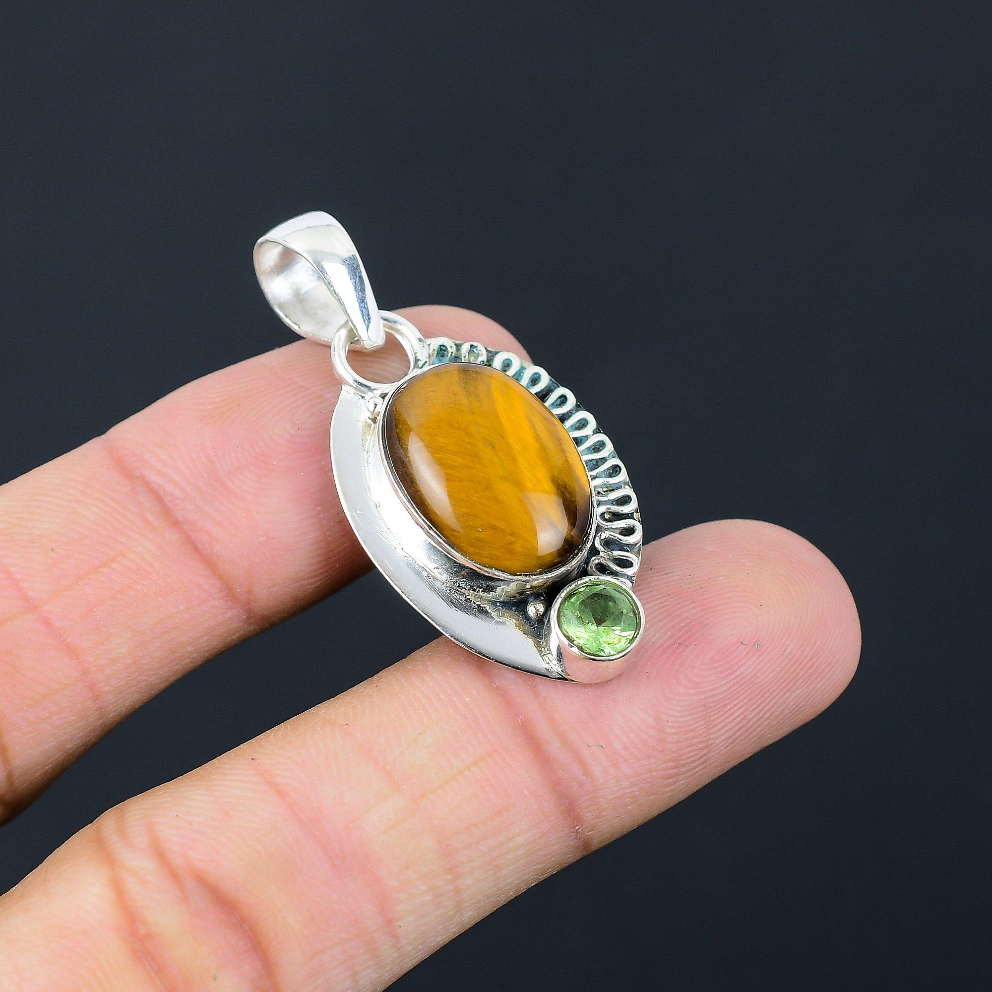 Sisters Day Deal Oval Tiger Eye Stone Green Amethyst 925 Silver Mother Pendant