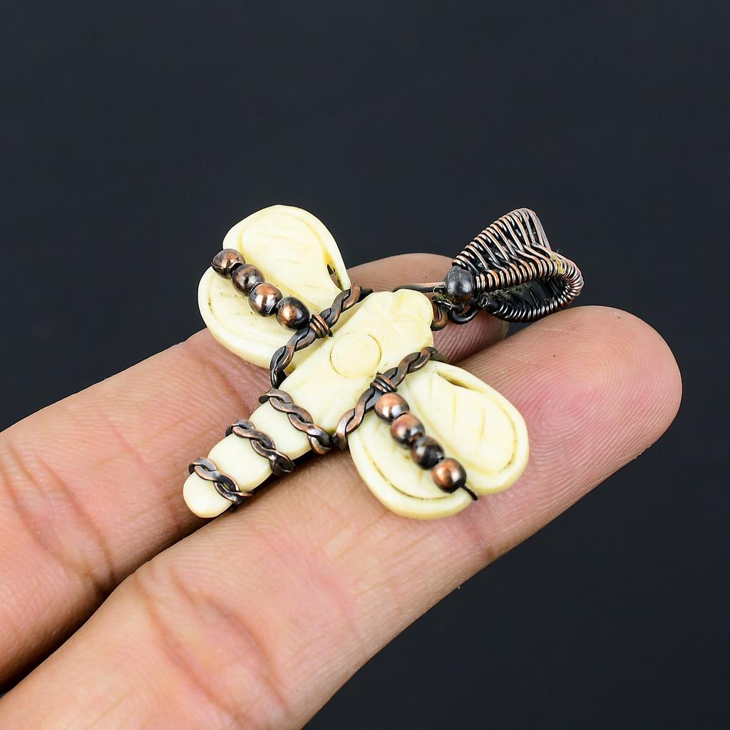Honey Bee Bone Carving Handmade Copper Wire Wrap Pendant 1.97" A3v33