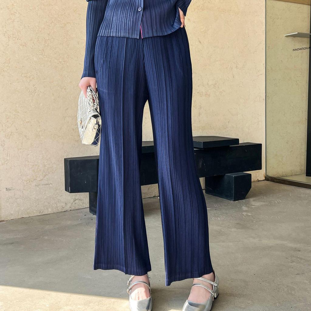 2026 Summer High-End Miyake Pleated Soft Breathable Straight-Leg Pants
