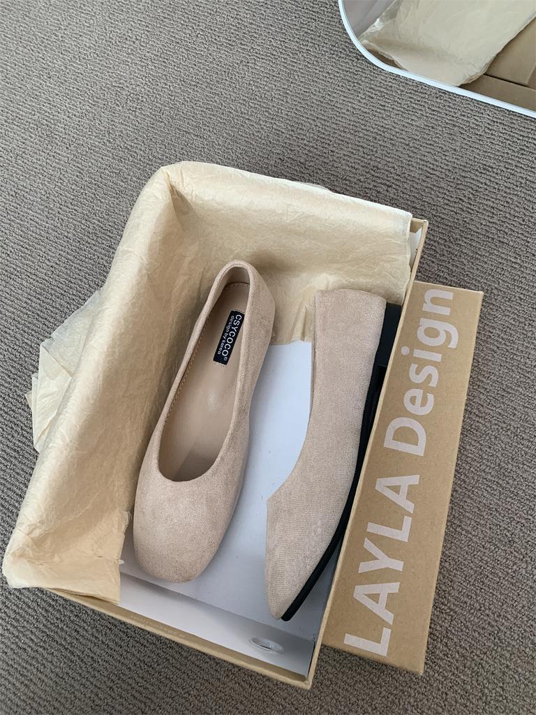 Flat-bottomed commuter versatile single shoes women's shoes 2025 spring and autumn new round head black work shoes suede light mouth Doudou shoes