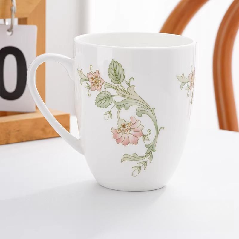 Floral Pattern Fine Bone China Mug, White Porcelain Coffee Mug with Handle, Safe for Microwave Oven, 1pc