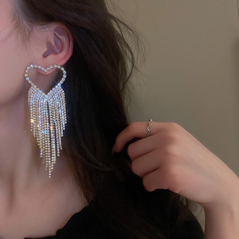 Silver needle exaggerated rhinestone love fringed long earrings European and American personalized earrings 