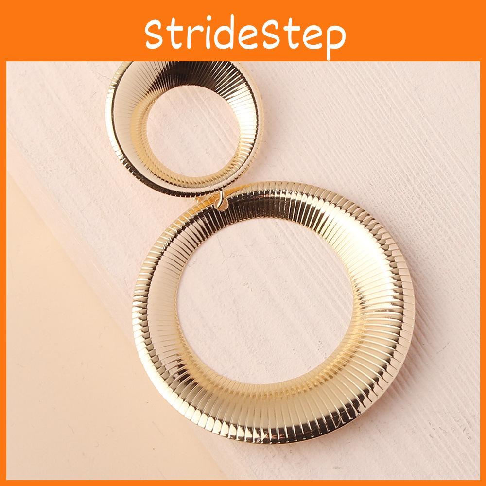 Elegant Metal Earrings With Geometric Shape And Gold Finish For Fashion Jewelry Occasions