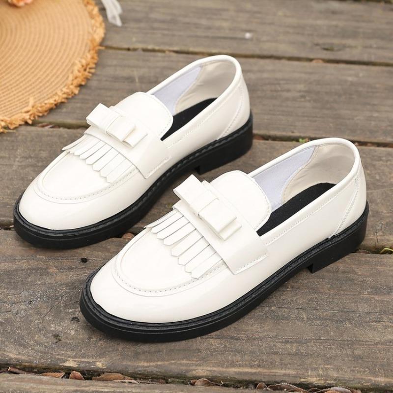 Mode Leder Quasten Penny Loafer Schuhe Damen Niedriger Absatz Slipper Britischer Stil Lederschuhe Lässiger Komfort