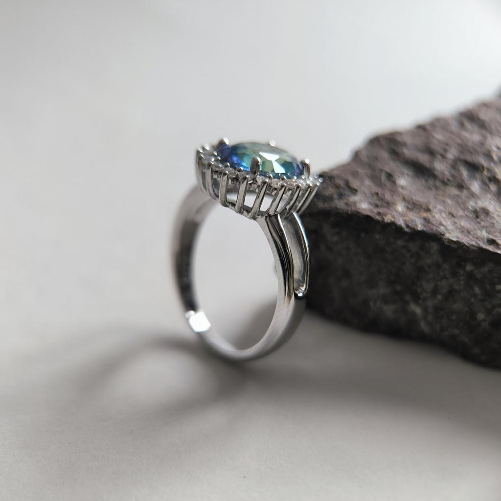 Серебряное кольцо с мистик топазом, вес изделия 3,79 гр (2203865)