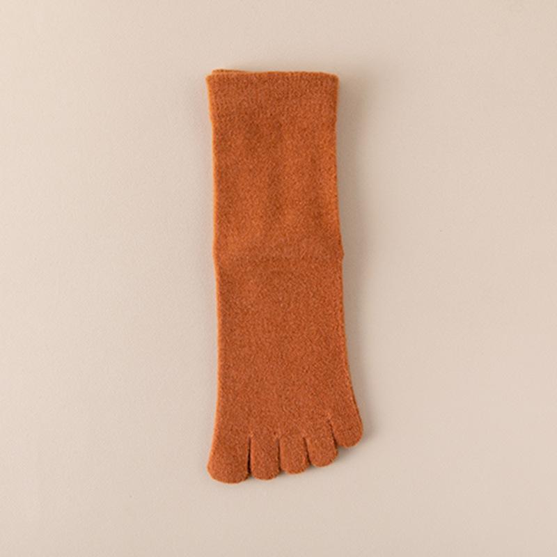 Women's Warm Wool Mid-Calf Five-Toe Socks - Multi-Color, Thick, Cold-Resistant for Autumn and Winter