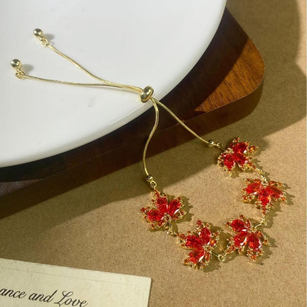 Elegant Red Maple Leaf Bracelet for Women - Luxurious, Fashionable, Versatile Zircon Jewelry