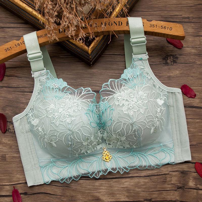 

Женское нижнее белье: Небольшая сборка на груди, утолщенная регулируемая подтяжка, защита от провисания груди по бокам, без стального кольца, красивый бюстгальтер на спине. 40/90AB