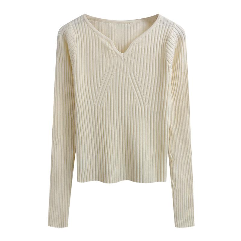 Temperament Knit Shirt Female Autumn Student Top New Design Sense of Niche Short Slim-fit V-neck Base Shirt