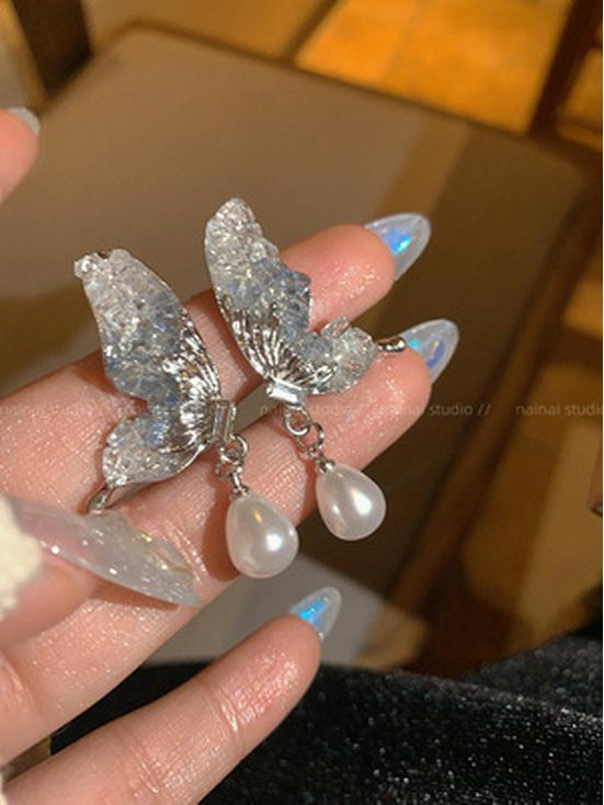

Серьги-бабочки из серебра 925 пробы с кристаллами и жемчугом — элегантные и модные женские легкие роскошные серьги