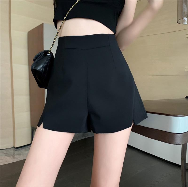 

Женские летние 2024 черные шорты с высокой талией, облегающие, с широкими штанинами - повседневный зрелый стиль 4X Large чёрный