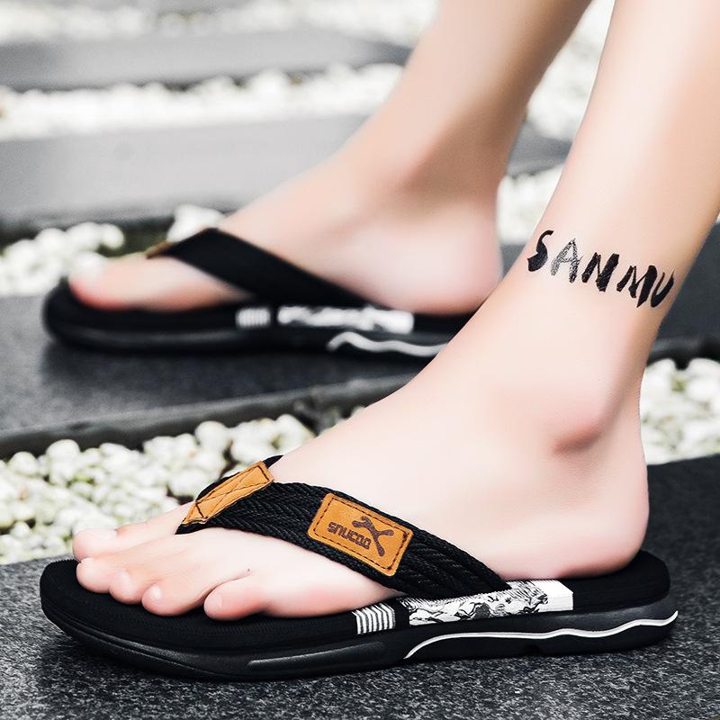 2025 European and American Fashion Slippers Men's Summer Travel Beach Flip-flops Outdoor Non-slip Slippers Foreign Trade Bed and Breakfast