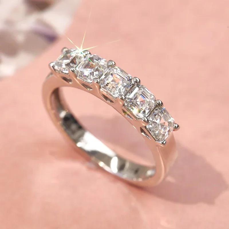Huitan Fashion Contracted Half Square CZ Rings for Wedding  Color Temperament Finger Rings Party Statement Jewelry