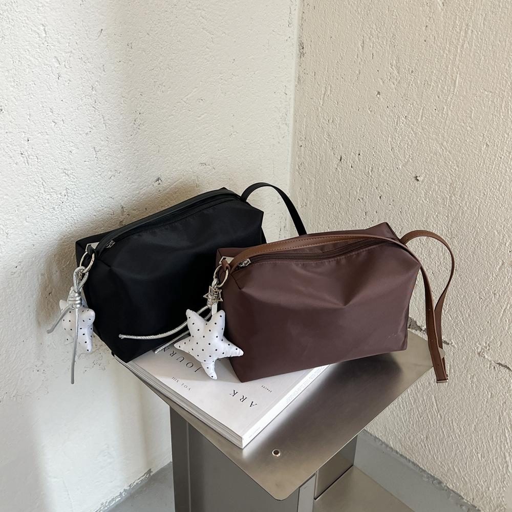 High-end, Minimalist Single-shoulder Bag, Niche, Lightweight, Casual Bag
