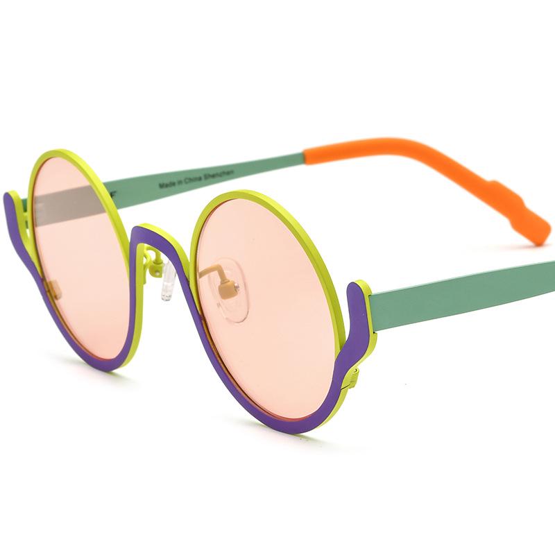 

Trendy Color-Block Titanium Polarized Sunglasses for Men & Women - Celebrity Style