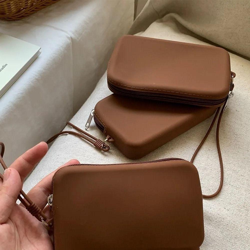 Portable Silicone Coin Purse Zipper Waterproof Earphone Bag Solid Color Cosmetic Bag Women Girls