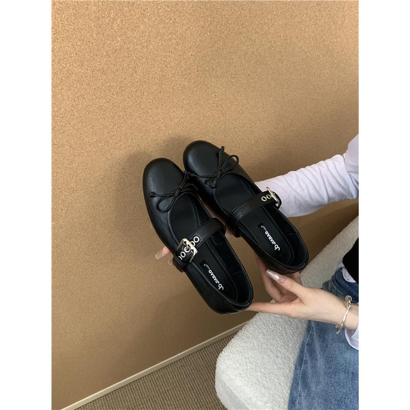 Vintage Vielseitiger Abendwind Ein-Wort Schnallenriemen Runde Spitze Mary Jane Schuhe Pendler 2025 Herbst Kleine Lederschuhe Ballerinas