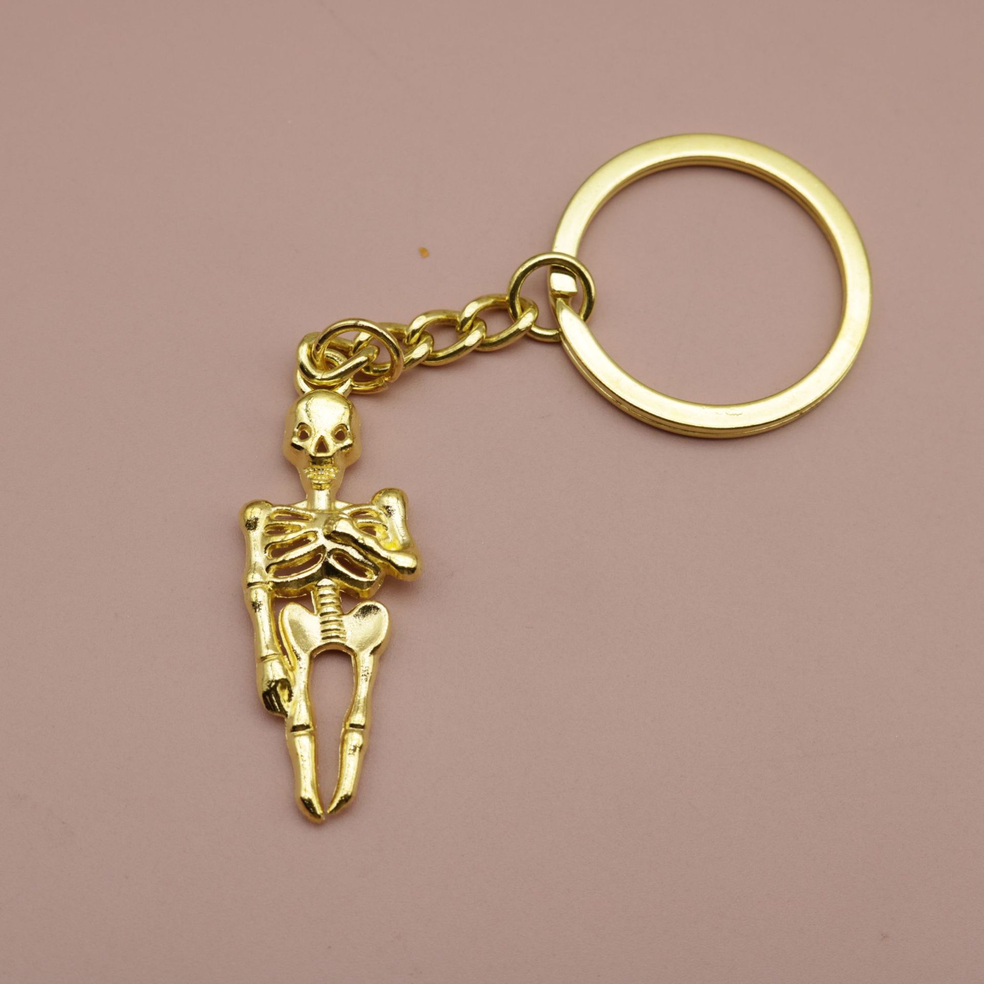 

Популярные ювелирные изделия, простой кулон-брелок со скелетом one size