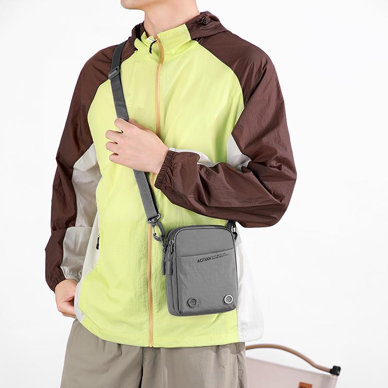 Sac bandoulière léger en nylon pour hommes femmes Sac messager décontracté à bandoulière avec poches zippées