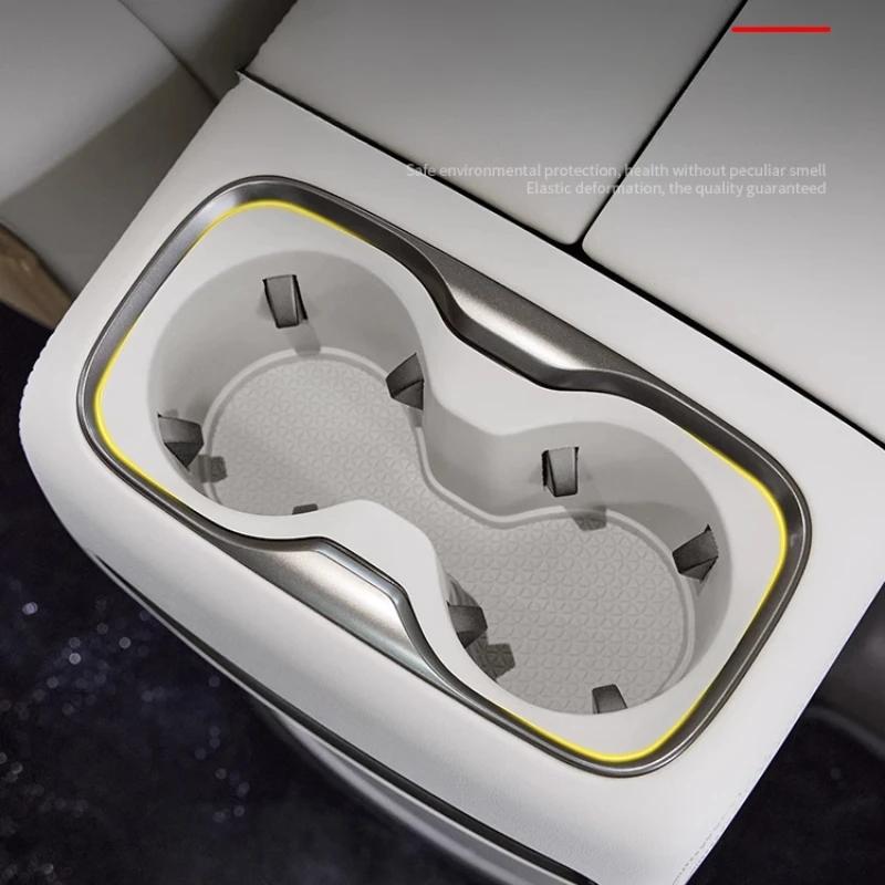 For DENZA D9 2024-2025 Medium Drain Water Cup Silicone Pad Refrigerator Cup Holder Limit Cover Interior Shock Absorption Tools