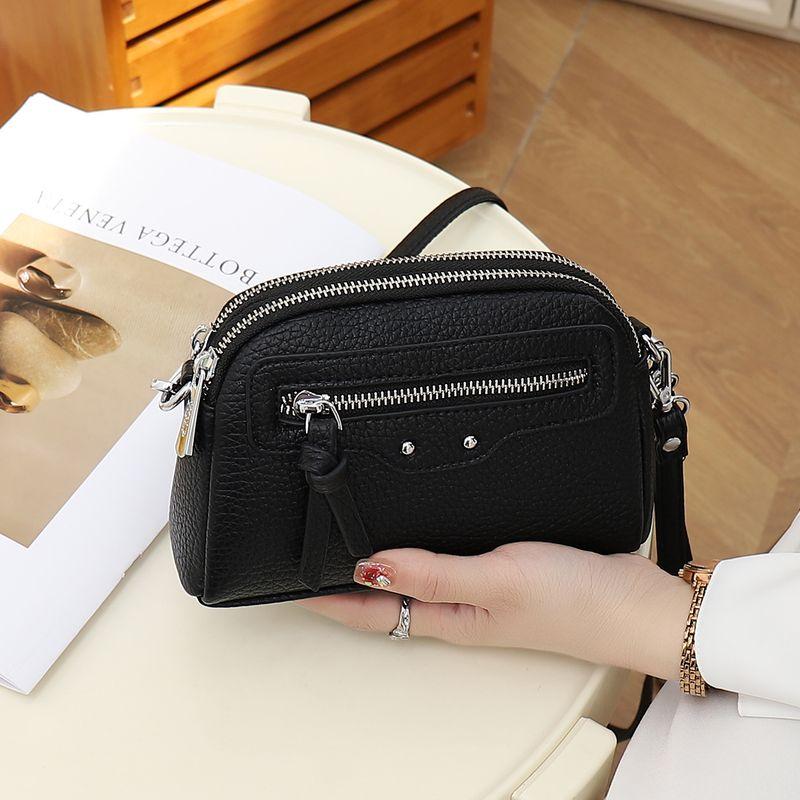 

Single Shoulder Shoulder Mini Small Bag Women All-Matching 2025 New Multi-Compartment Double Layer Zip-up Small Lightweight Mobile Phone Bag Black
