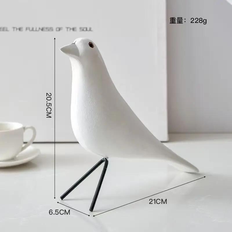 Ornamento Artistico Regalo Stile Nordico Statuetta Uccello in Resina Fatta a Mano Decorazione Moderna Minimalista per Soggiorno Camera da Letto Ufficio Decorazione per la Casa