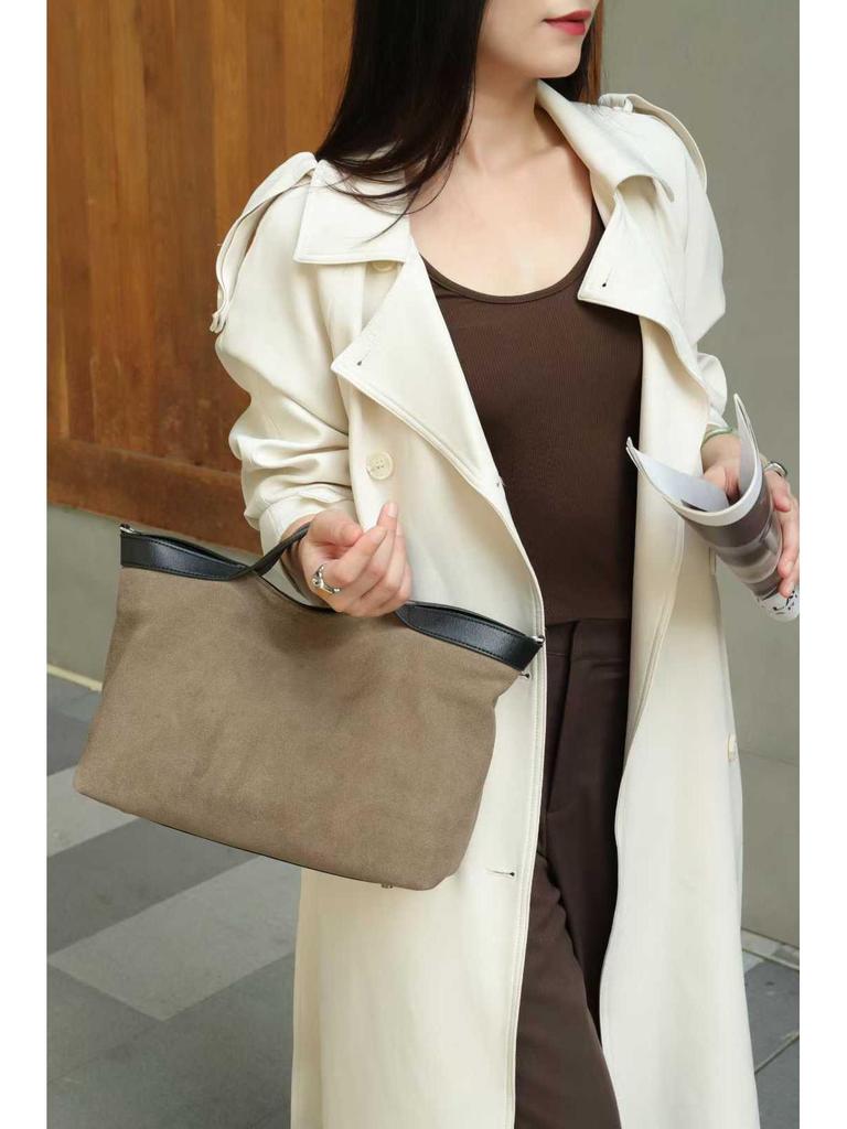 Bolsa Tote de Couro Bovino Fosco Camurçado 2025: Bolsa Transversal Feminina de Grande Capacidade para Outono/Inverno