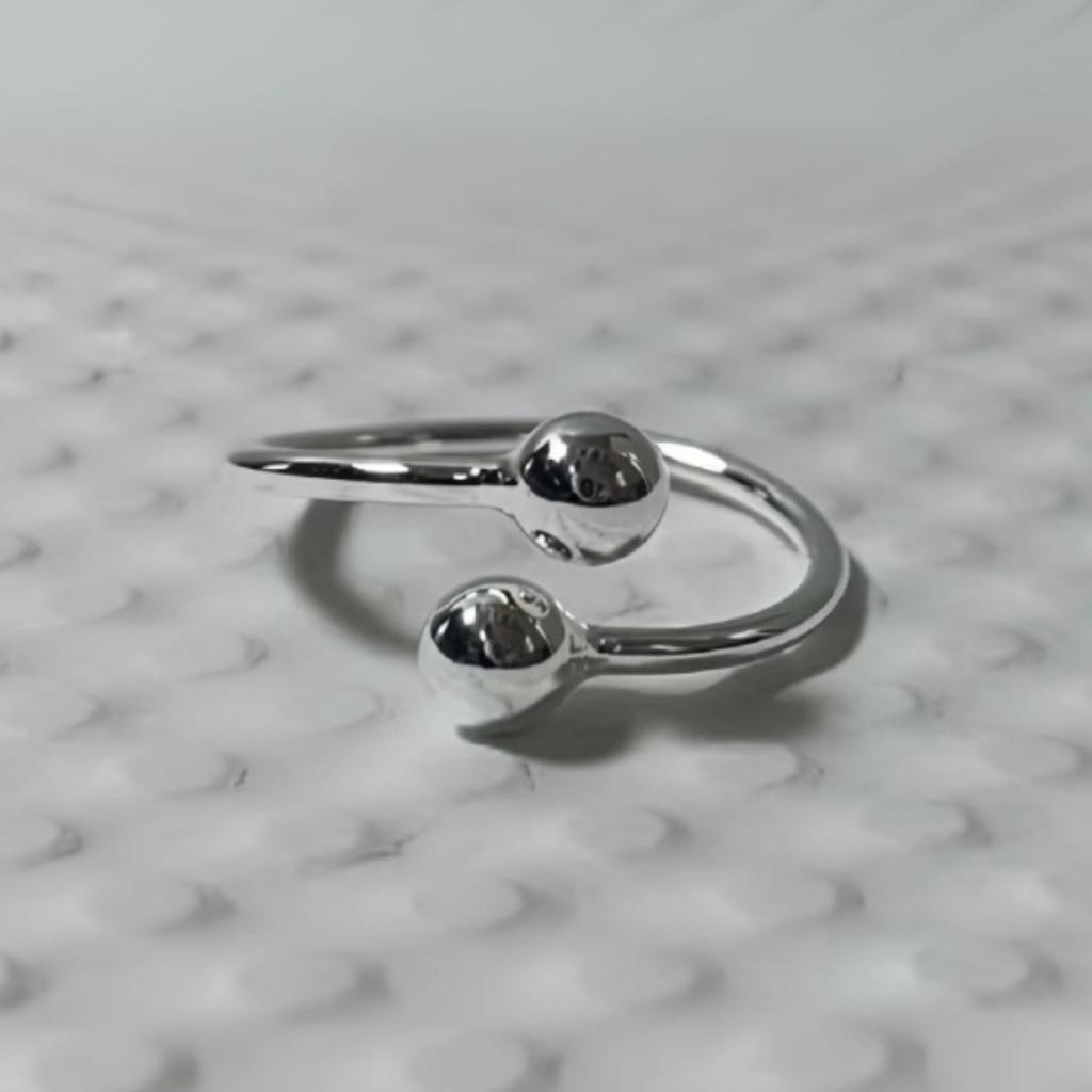 European & American Fashion Adjustable Beaded Women's Ring (Cold INS Style)