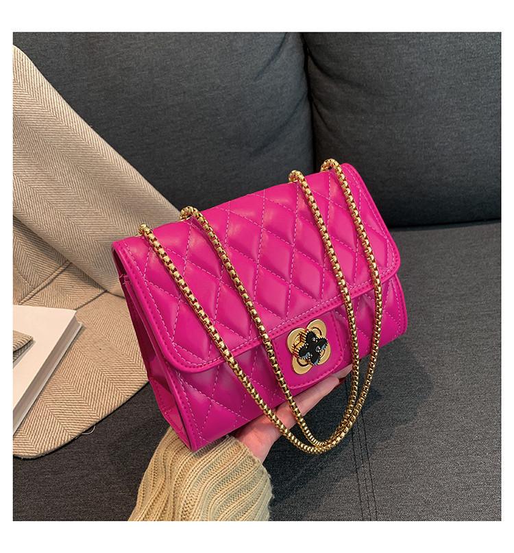 Trendy Urban Chic Small Pu Shoulder Bag With Chain Quilted Design For Women