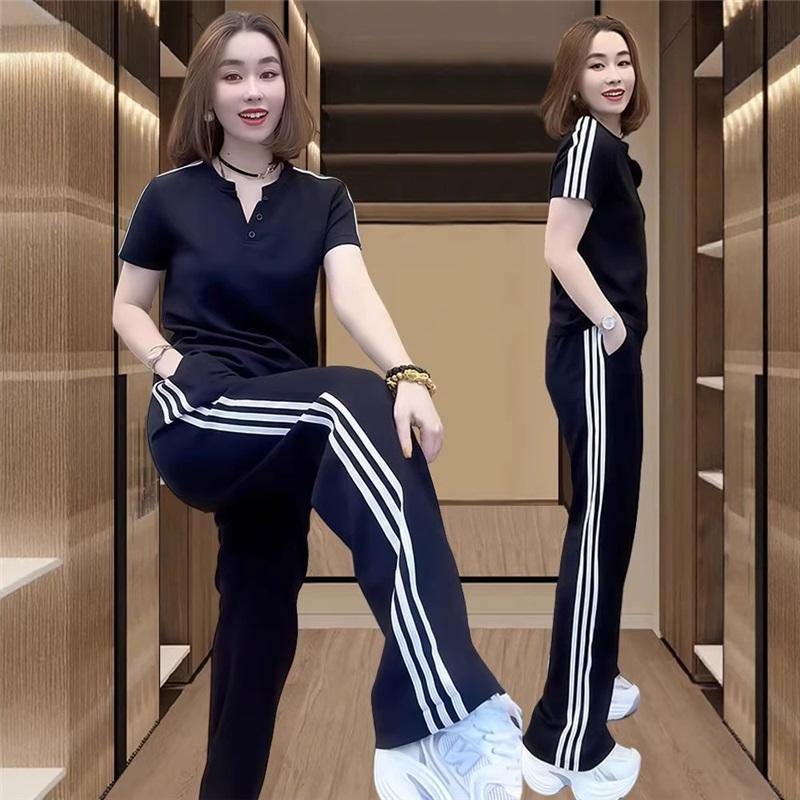 Women Striped Tracksuit 2 Piece Outfit V Neck Short Sleeve Top Wide Leg Pants Set Casual Loose Sport Suit Middle Age Mom Daily Wear