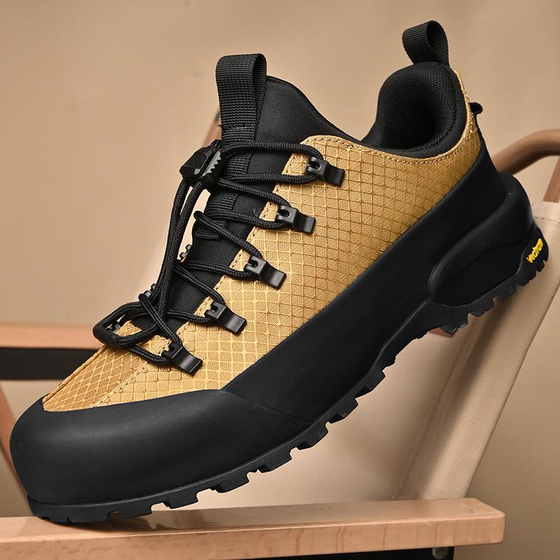 Fashion New Men's Breathable Mesh Sports Shoes Lightweight Running Sneakers Casual Walking Shoes Non-Slip Gym Training Shoes for Men