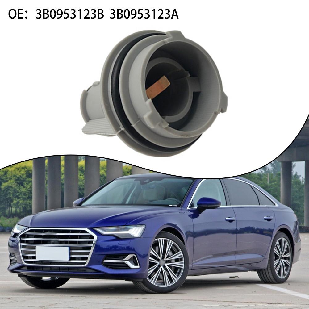 Non-deformation Lamp Bulb Holder Practical Design Size: 4*6*3cm