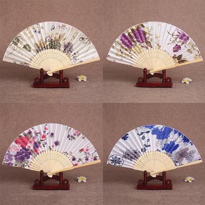 Doplňky – Vějíře