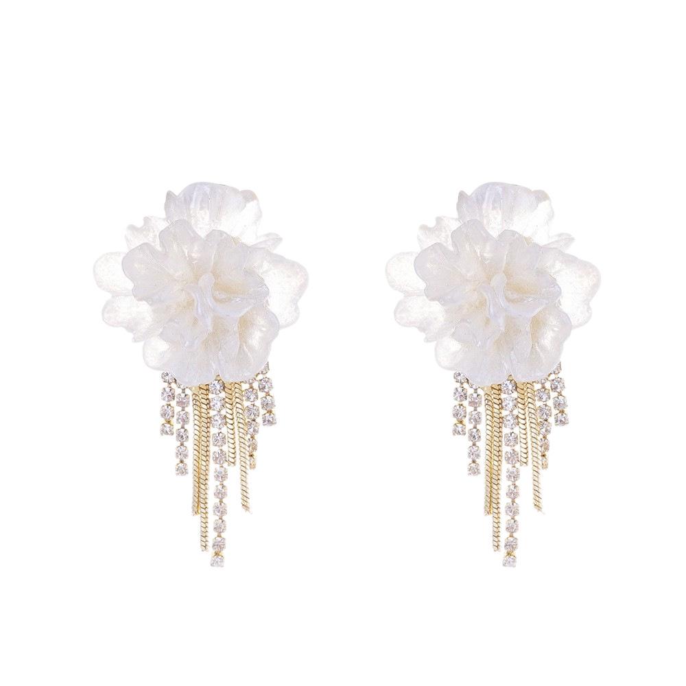 Tassel Stud Earrings: Elegant, Versatile Women's Accessories with a Luxurious Design and High-End Feel.