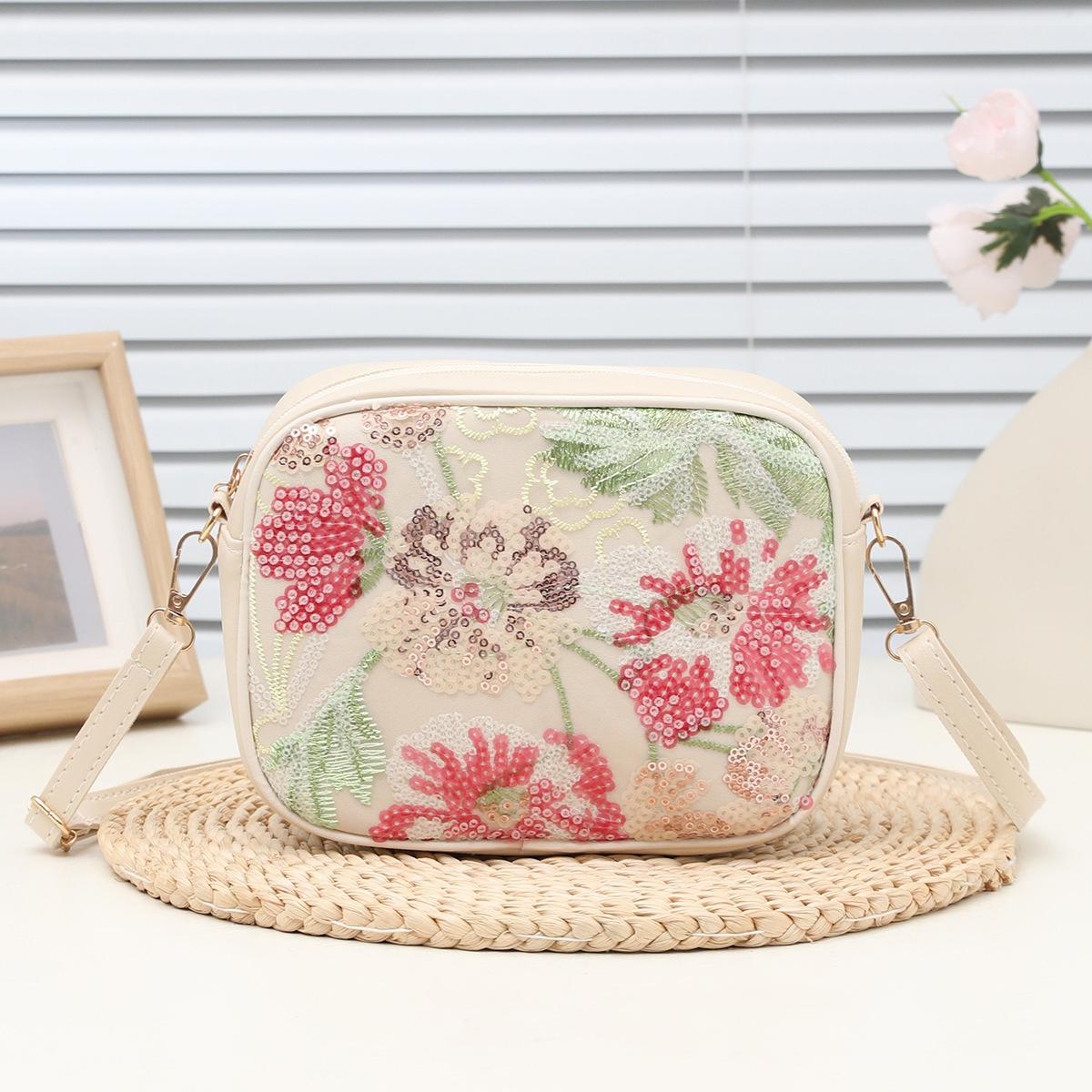 New Camera Bag, Casual Embroidery, Versatile Sequins, Slanted Autumn Shoulder Bag, Hand-held Commuting, Carrying Huili Flower Women s Bag