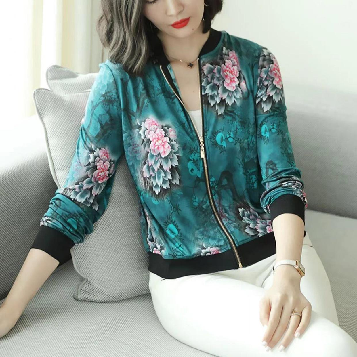 

Korean Style Plus Size Chiffon Short Jacket - Women s Versatile Long Sleeve Baseball Jacket for Spring, Autumn, and Summer Sun Protection M