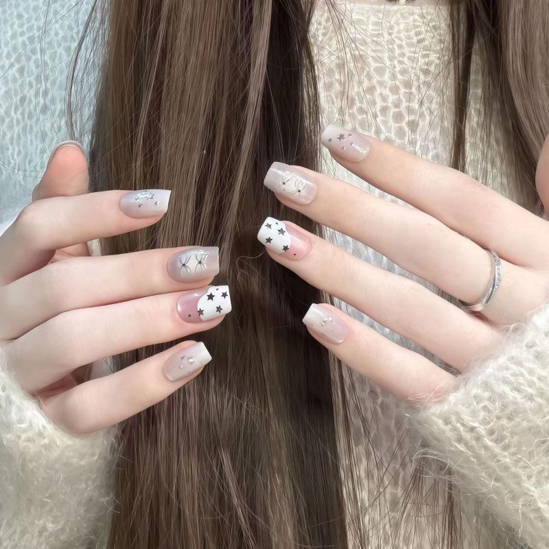 Cream Gradient Star Bow Nude Press-On Nails - Short, Gentle, Removable Nail Art Stickers