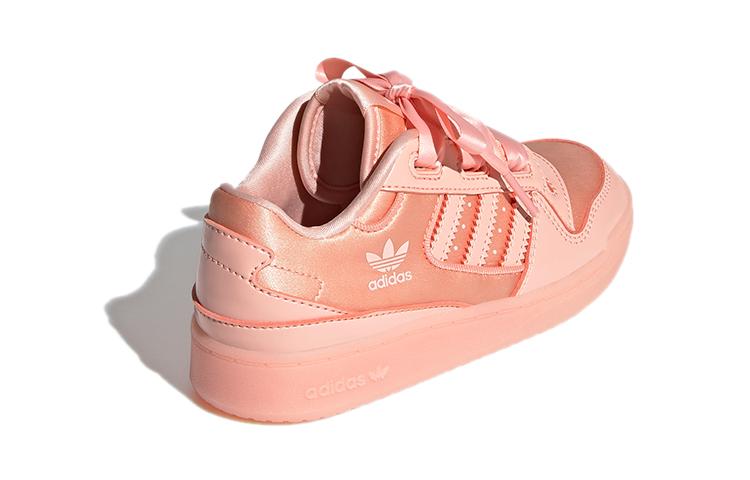 adidas Originals FORUM Satin Low C Cushioning, Wear Resistant Low Top Skateboard Shoes Pink Children Aged 3 7 Years Old FY8821