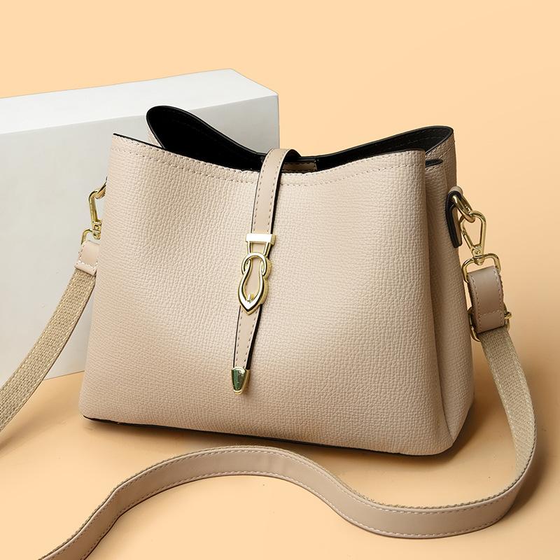 Large Capacity Bag, Single Shoulder Bag, New Stylish Women's Crossbody Bag, Simple and Versatile Bucket Bag