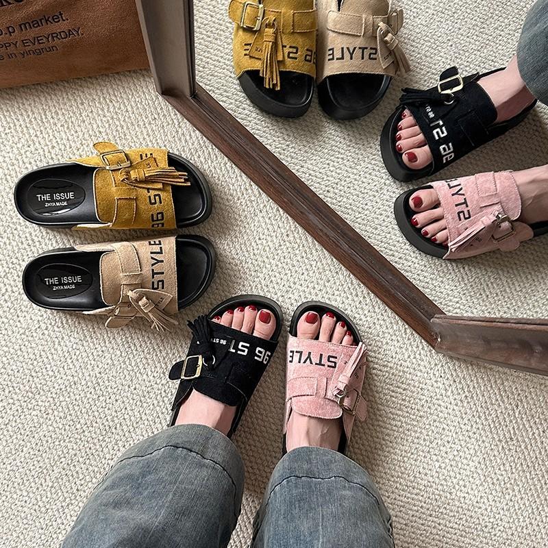Internet celebrities with the same 2025 spring and summer trend explosion half drag versatile one pedal tassel casual lazy fish mouth slippers