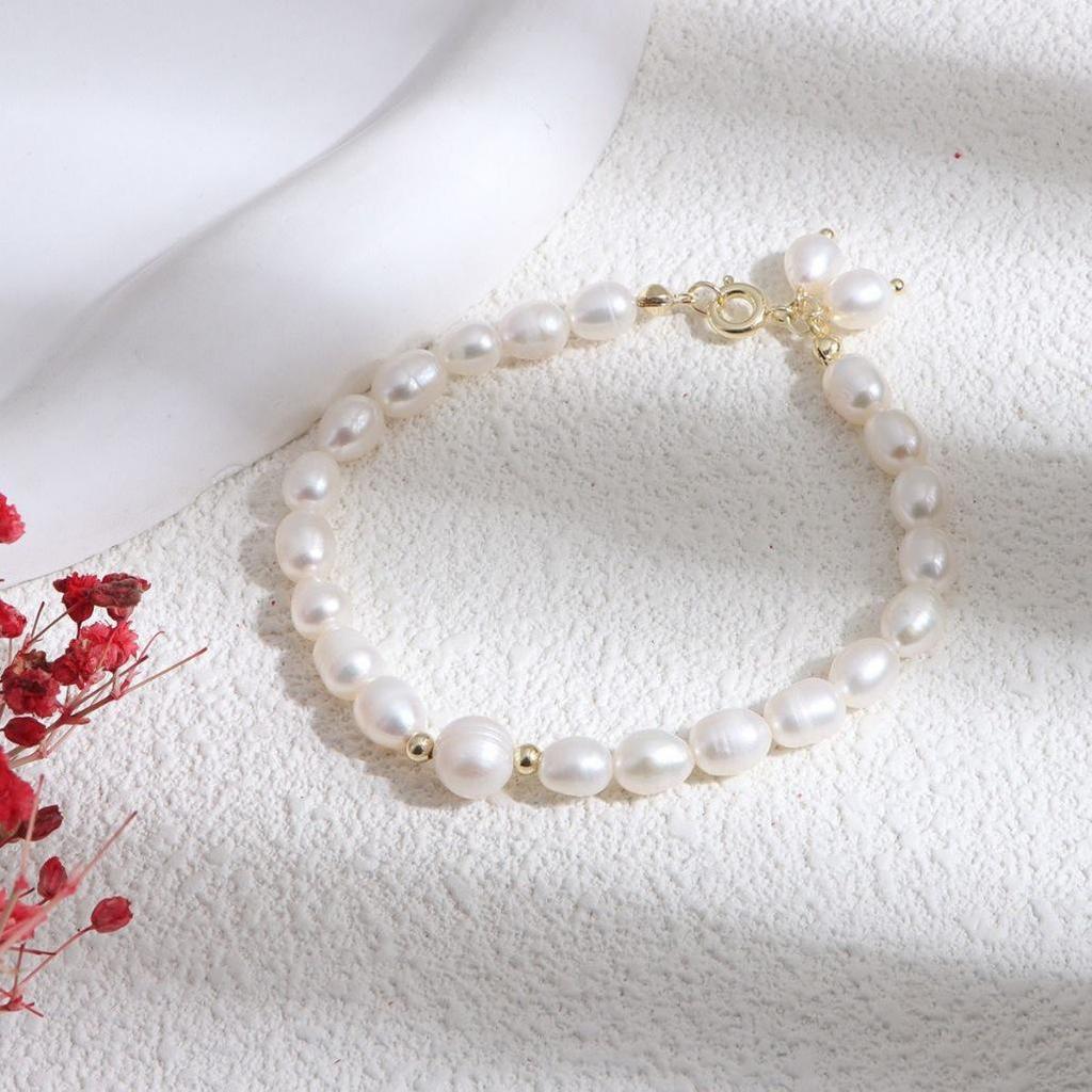 Korean Style Natural Freshwater Pearl Bracelet - Elegant, Colorfast Gift for Girlfriend