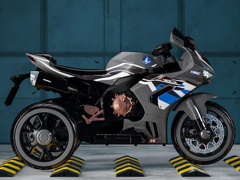 Children's Electric Tricycle: Rechargeable, Remote-Controlled Ride-On Toy for Boys and Girls