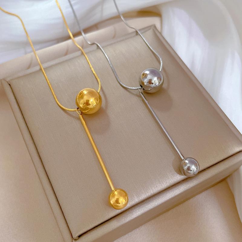 Fringed Round Ball Flower Personalized Minimalist Furnace Real Gold Necklace Female Collarbone Chain