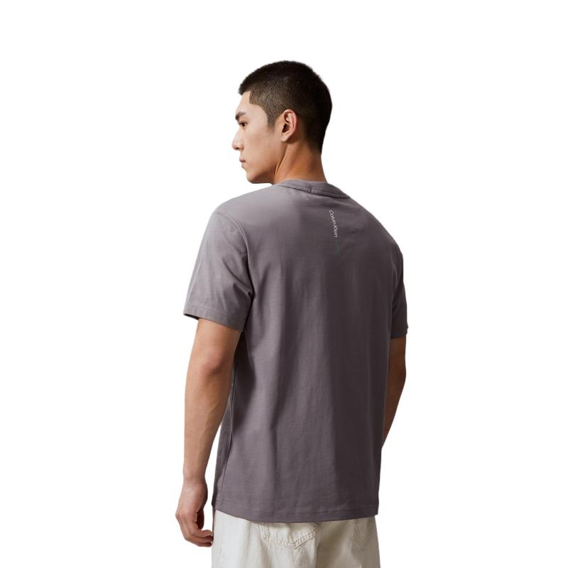 Calvin Klein T-Shirts Unisex Crew Neck Moderate Straight Fit J326626