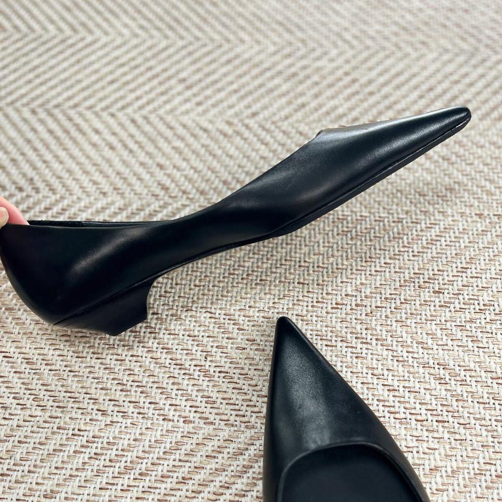 Cowhide Version~ Genuine Leather French Niche High-end Pointed Head Shallow Mouth Single Shoes Women's 2025 Summer Conical Heel Commuter Shoes